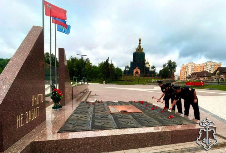 Сотрудники подмосковного главка Росгвардии организовали митинги-реквиемы, посвящённые Дню памяти и скорби
