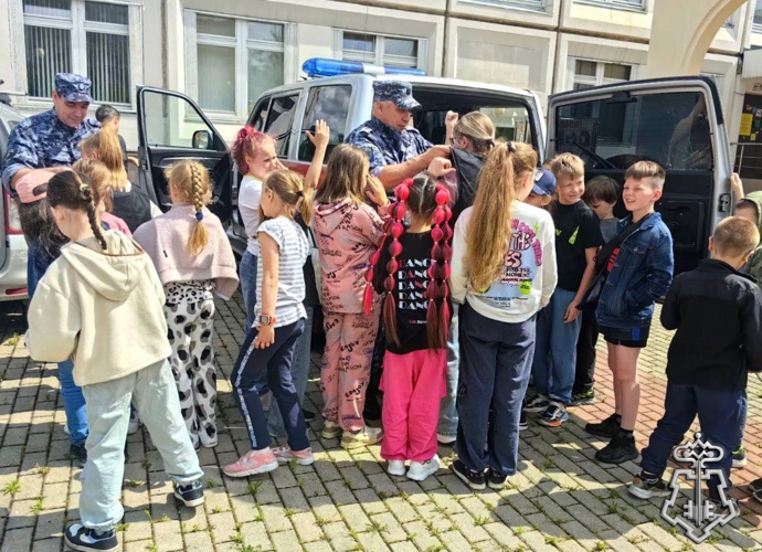 Подмосковные росгвардейцы провели очередное патриотическое мероприятие в рамках акции #КаникулыСРосгвардией (видео)