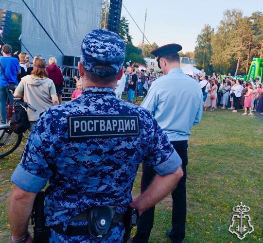 Росгвардия обеспечила безопасность на массовых мероприятиях в Подмосковье 