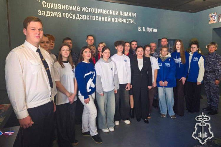 Росгвардия организовала патриотическую экскурсию для подрастающего поколения