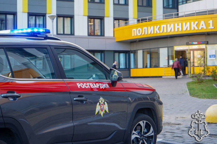 В Подмосковье сотрудники Росгвардии провели учения по обеспечению безопасности объекта здравоохранения