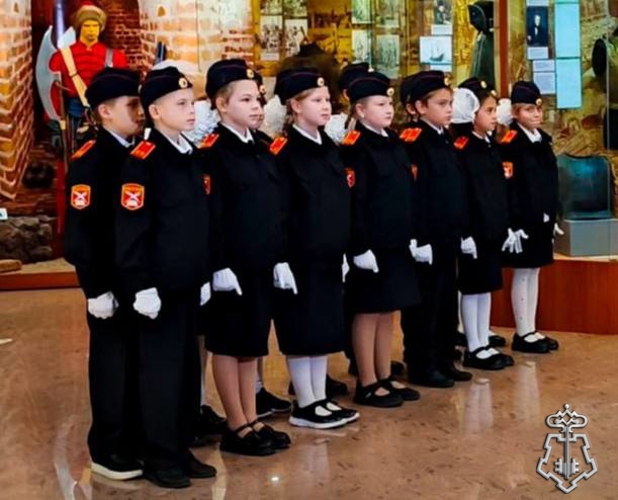 Учащиеся кадетского класса Росгвардии приняли торжественную присягу в Коломне