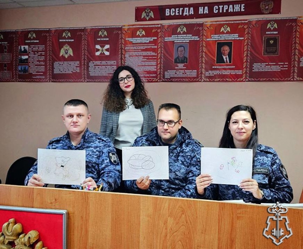 В День психолога героиней рубрики "Знай наших" стала психолог Дмитровского отдела вневедомственной охраны Главного управления Росгвардии по Московской области Дарья Т.