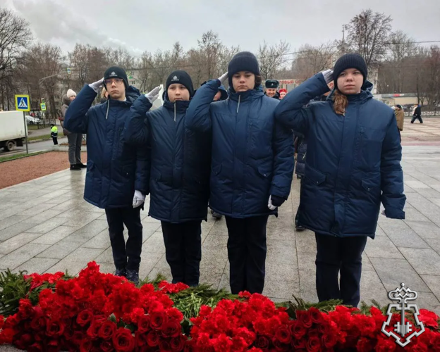 Росгвардейцы и кадеты почтили память героев битвы под Москвой в Подмосковье