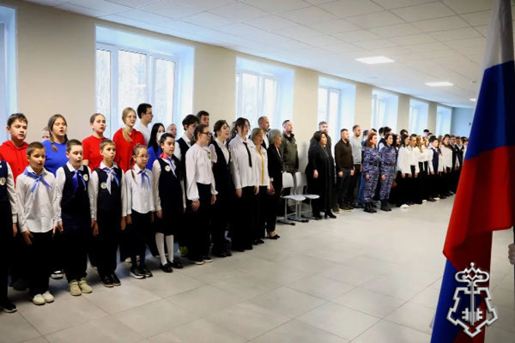 Росгвардейцы приняли участие в открытии Парты Героя в Подмосковье
