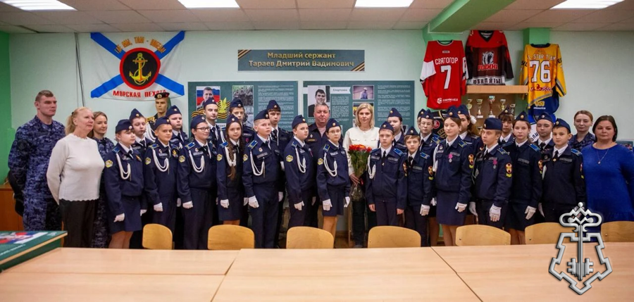 Росгвардейцы провели патриотическое мероприятие для кадетов в Подмосковье