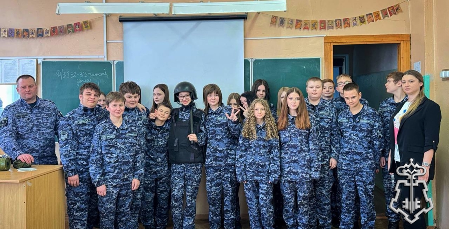 Росгвардейцы в Подмосковье провели памятные мероприятия, посвящённые Дню разгрома немецко-фашистских войск в Сталинградской битве