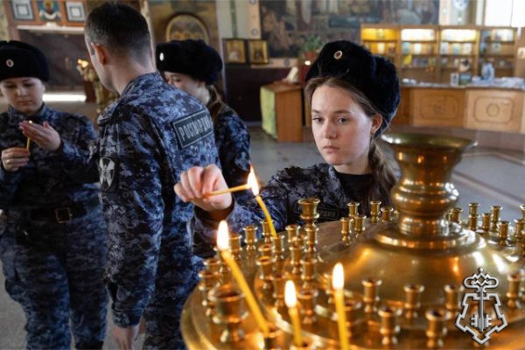 Росгвардейцы приняли участие в молебне в Подмосковье