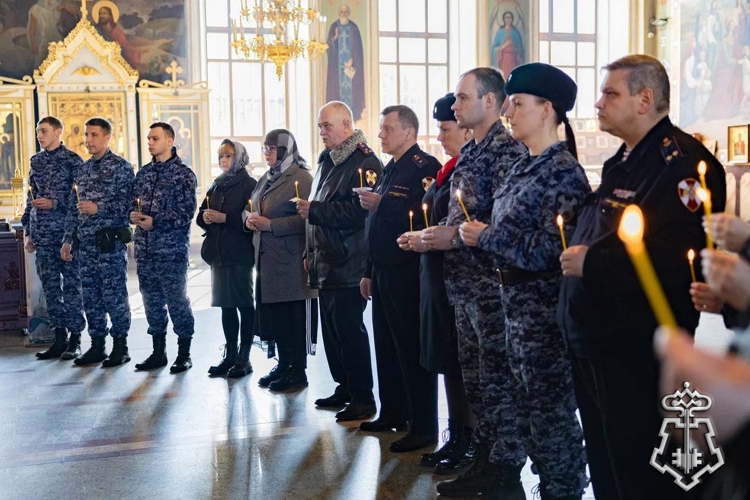 Росгвардейцы приняли участие в молебне в Подмосковье