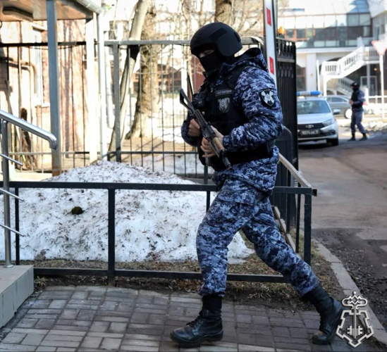 Росгвардейцы приняли участие в межведомственных учениях на объекте образования в Подмосковье