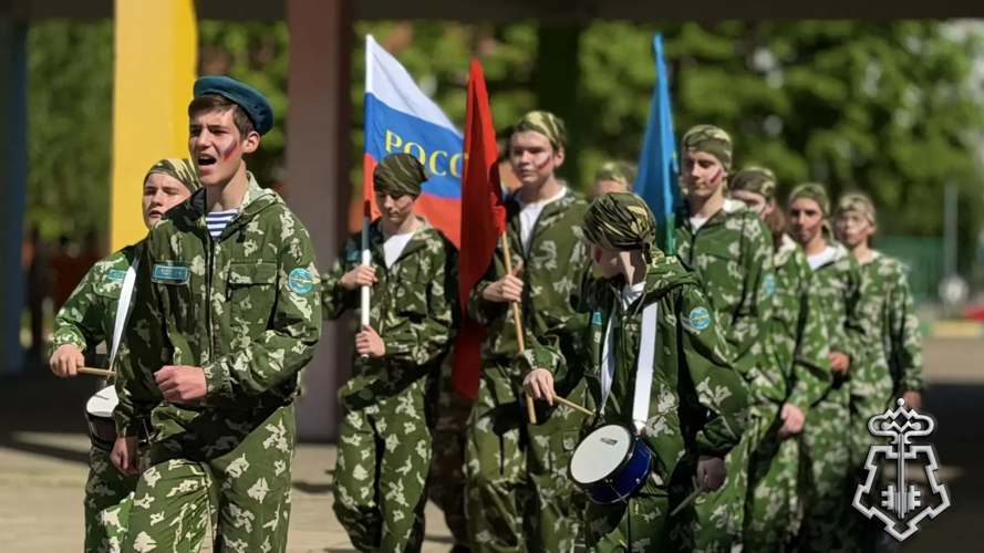 Росгвардейцы организовали военно-патриотическую игру «Зарница» в Подмосковье