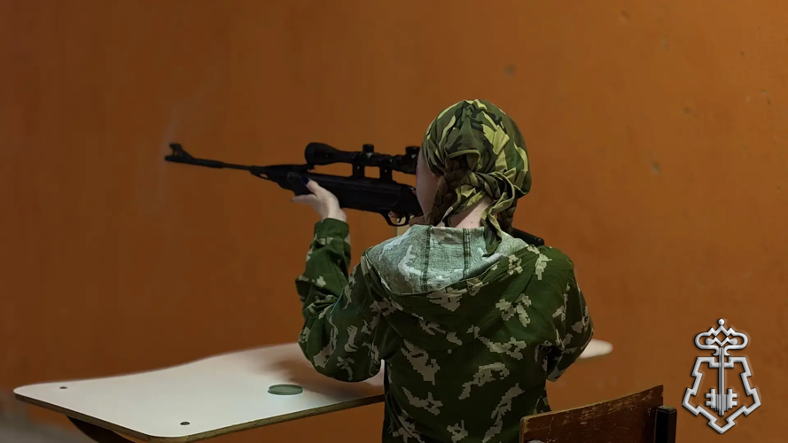 Росгвардейцы организовали военно-патриотическую игру «Зарница» в Подмосковье