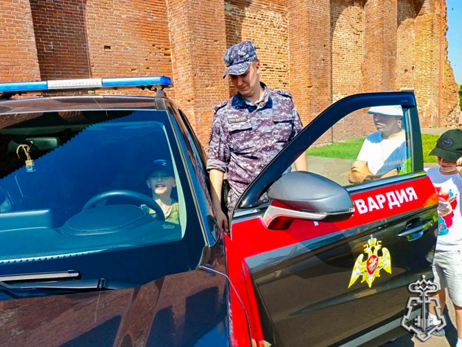 Росгвардейцы организовали патриотическое мероприятие в Подмосковье