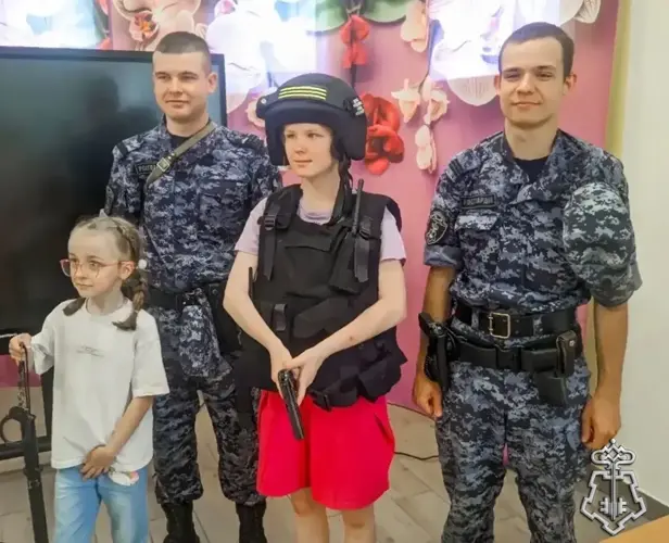 Акция «Каникулы с Росгвардией» продолжается в Подмосковье