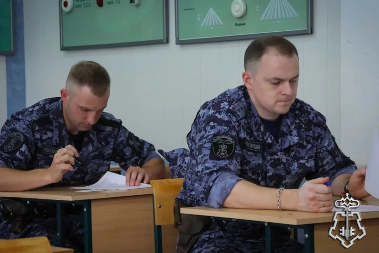 Сотрудники подмосковного главка Росгвардии стали бронзовыми призёрами конкурса профмастерства Центрального округа