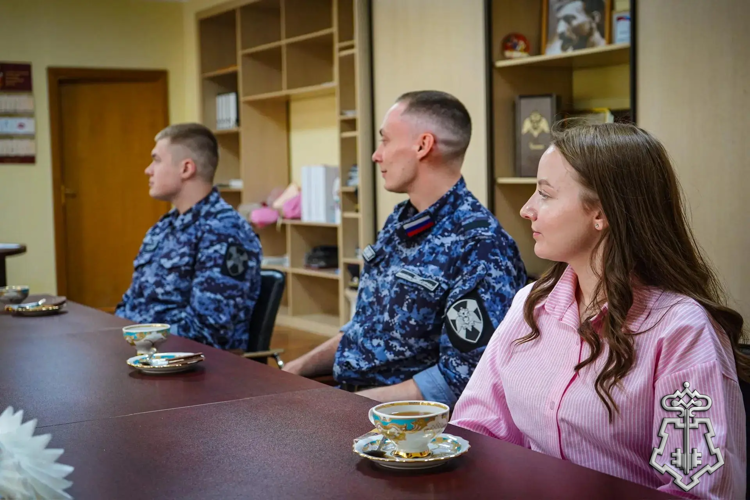 В подмосковном главке Росгвардии состоялось праздничное мероприятие, посвященное Дню семьи, любви и верности 