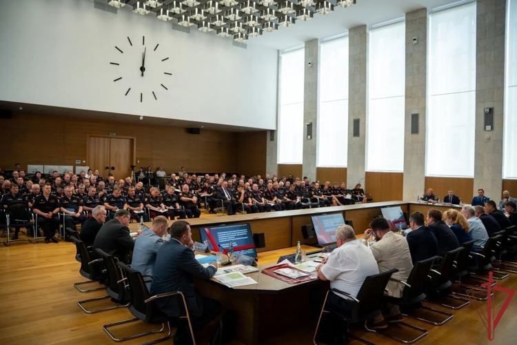 Руководитель Управления вневедомственной охраны Росгвардии по Московской области принял участие во Всероссийском совещании-семинаре в Нижнем Новгороде