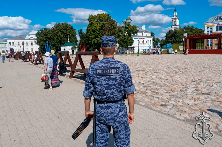 Росгвардейцы обеспечили правопорядок на массовых мероприятиях в Подмосковье
