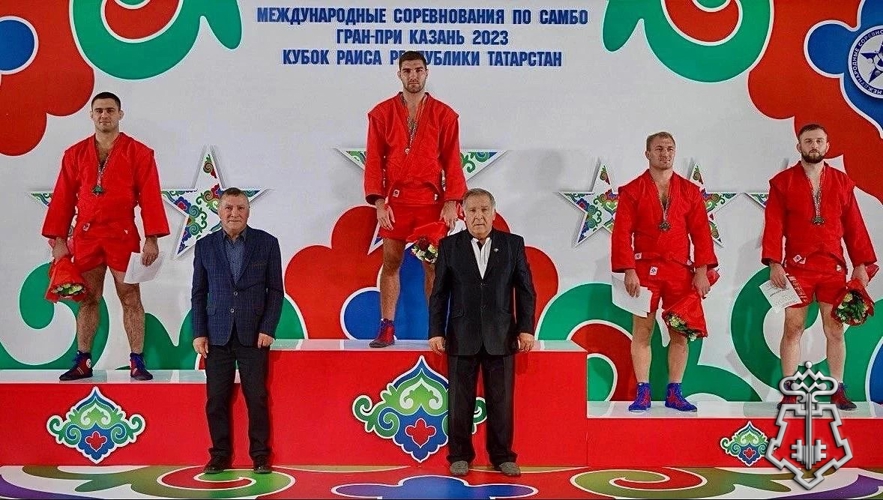 Сотрудник подмосковного главка Росгвардии стал двукратным чемпионом мира по пляжному самбо (видео)
