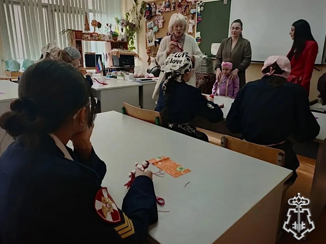 Росгвардейцы провели день открытых дверей для будущих учеников кадетского класса в Подмосковье (видео)