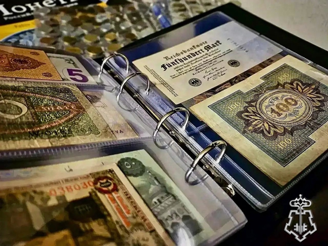 Сегодня наша традиционная рубрика #ЗнайНаших посвящена Дню коллекционера, а героем её стал сотрудник вневедомственной охраны 